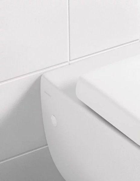 Унитаз подвесной Villeroy&Boch Subway Ceramic Plus с грязеотталкивающим покрытием 660010R1 (660010R1P) фото